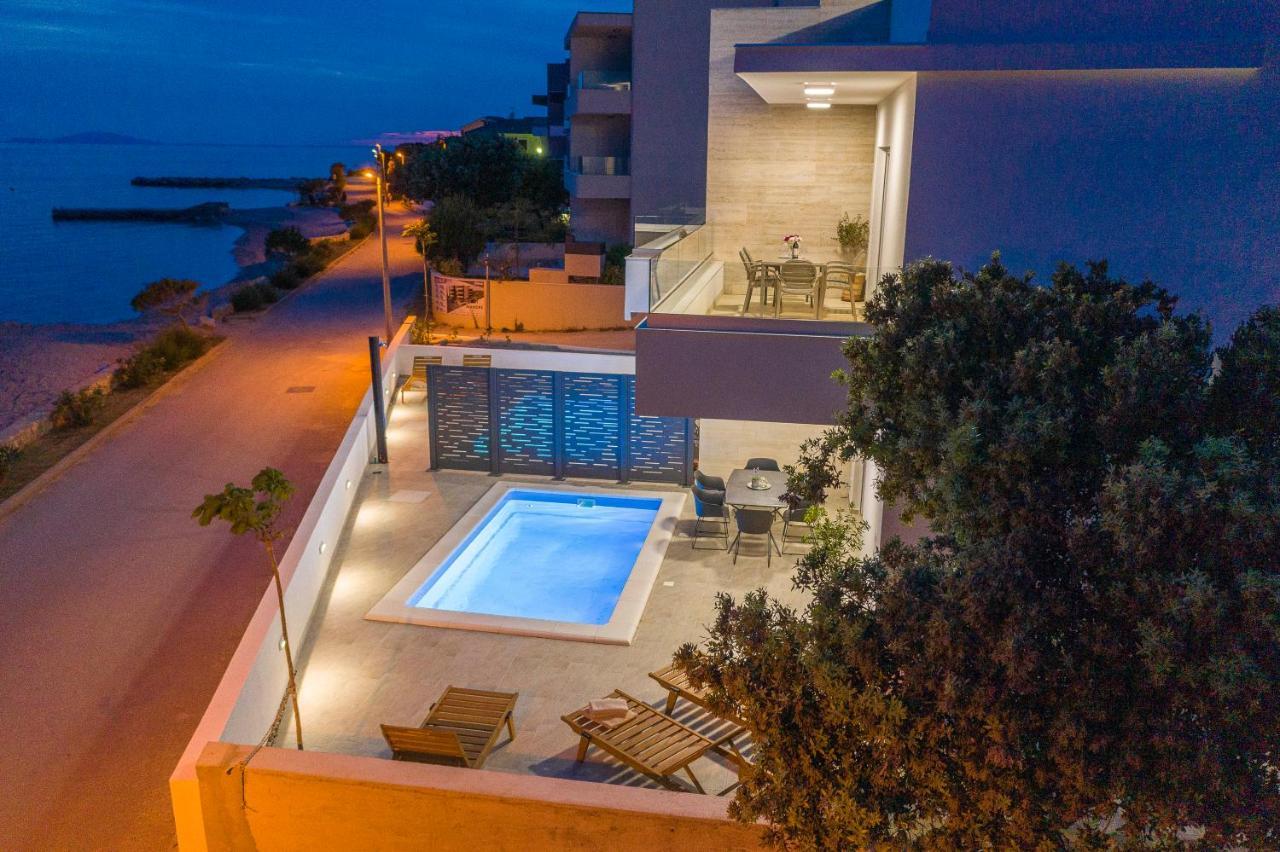 Villa Eni Apartments 1 Мандре Экстерьер фото
