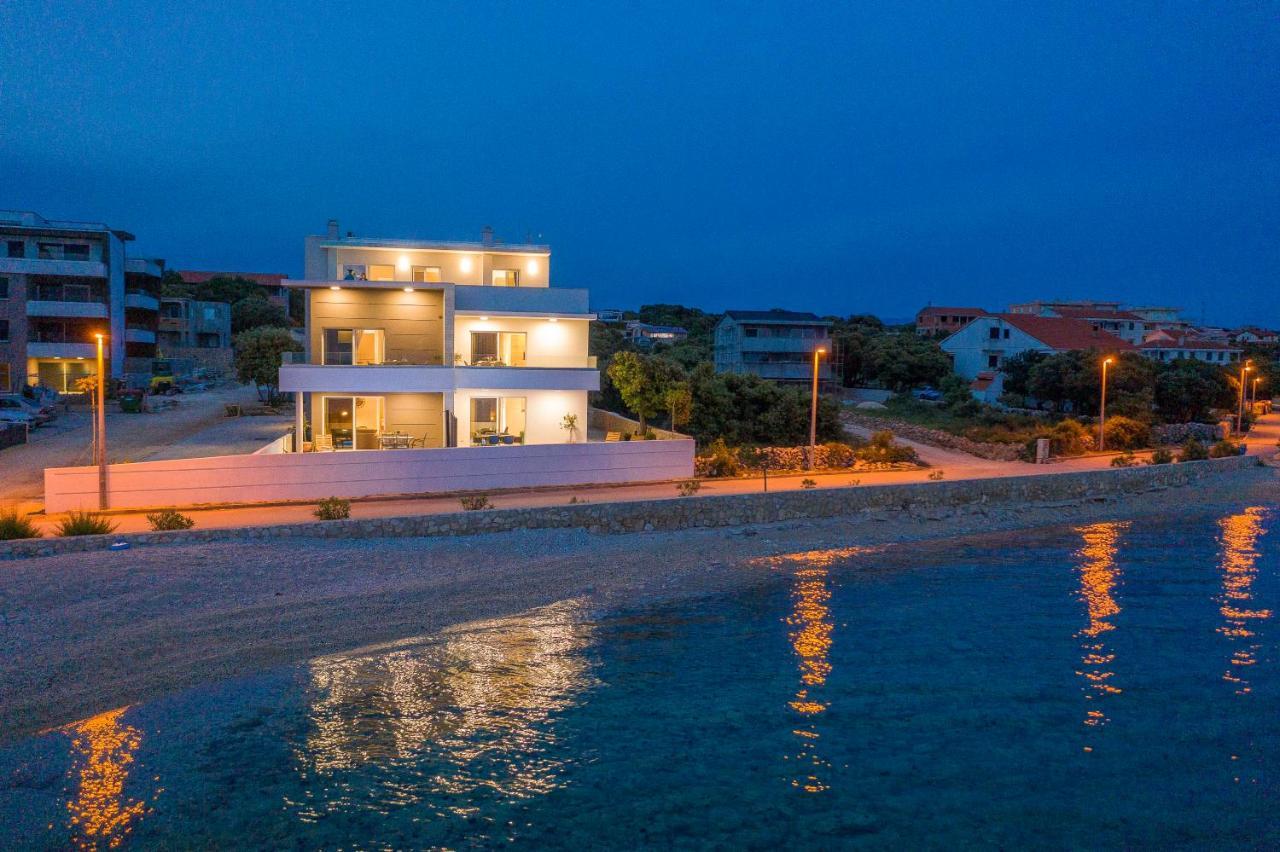 Villa Eni Apartments 1 Мандре Экстерьер фото