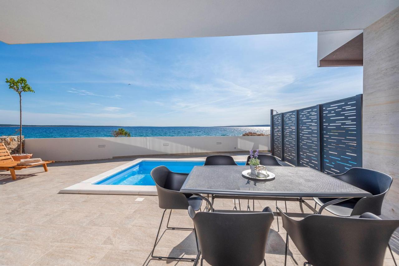 Villa Eni Apartments 1 Мандре Экстерьер фото