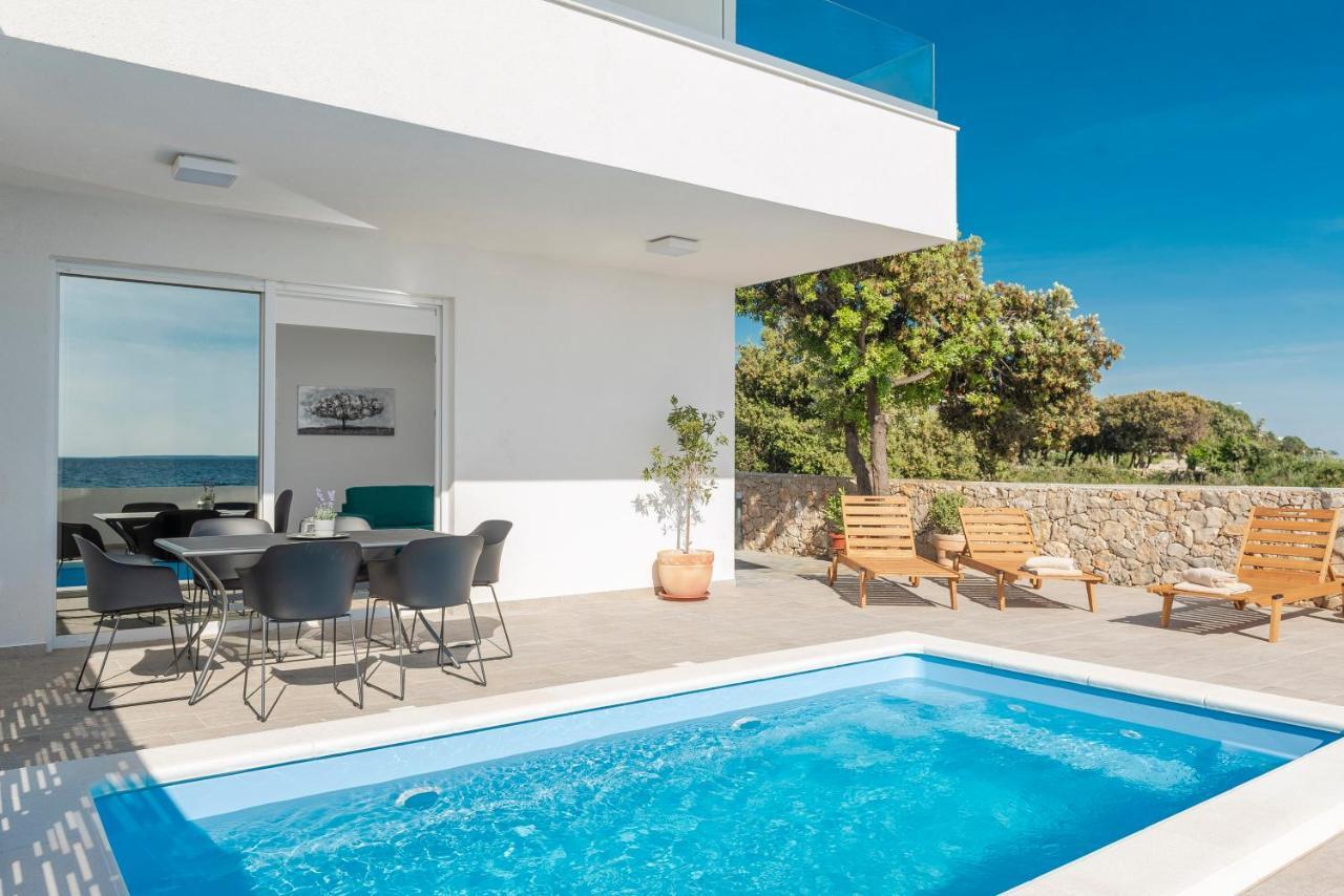 Villa Eni Apartments 1 Мандре Экстерьер фото